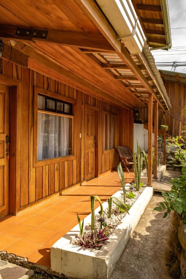 Cowboy Hostel - Habitaciones Con Bano Privado Monteverde 外观 照片