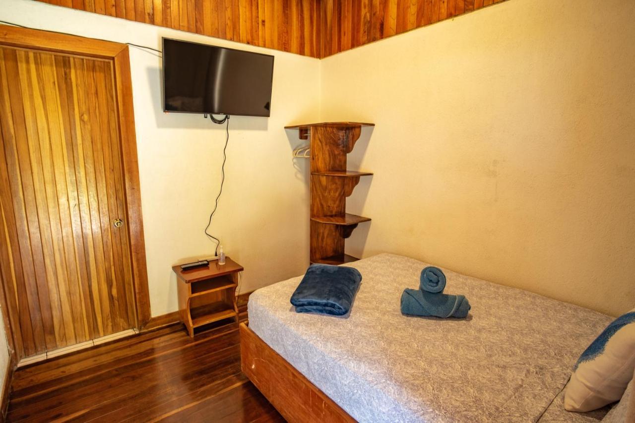 Cowboy Hostel - Habitaciones Con Bano Privado Monteverde 外观 照片