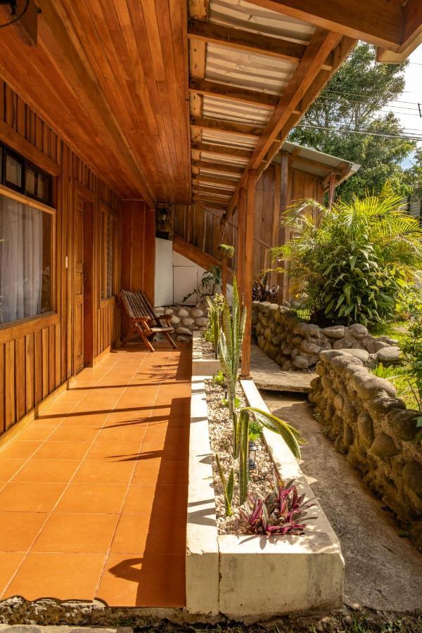Cowboy Hostel - Habitaciones Con Bano Privado Monteverde 外观 照片